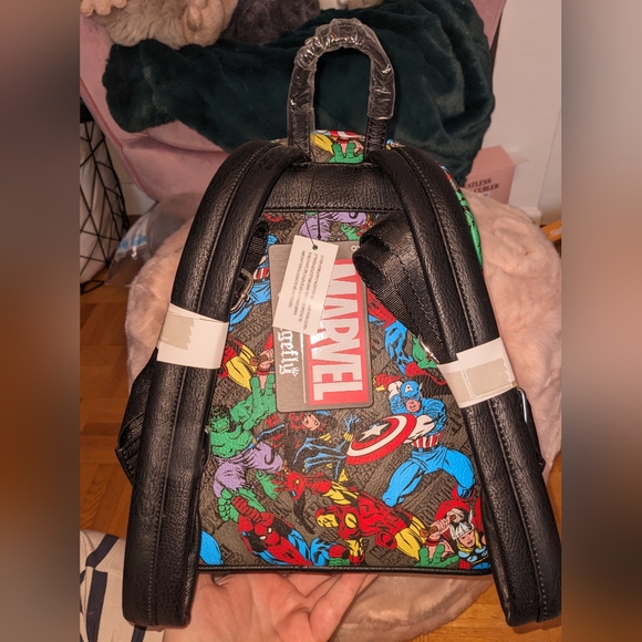 707Street Marvel All Over Print AOP Mini Backpack - Picture 3 of 4